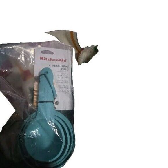 New Baking KitchenAid Measuring Cups Set Of 4 Aqua Sky Wet & dry ingredients - Picture 1 of 3